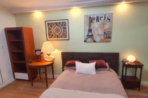 Sejours chez l'habitant L-Ecrin Vert de Ville d-Avray : photos des chambres
