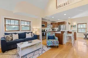 Lofty Dreams - Chicken Island