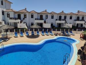 Sunny Golf and sea view Apartment in Amarilla Golf