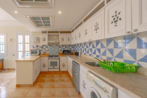 SeaView Penthouse with Roof in Marina El Gouna Egypt (Center)