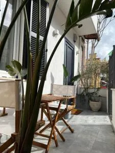 La Maison Appartement - a 200m dal Porto - Borgo Pantano