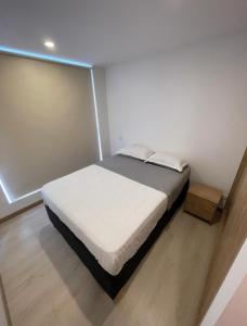 Apartamento moderno con piscina climatizada gimnasio y coworking