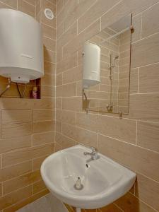 Studio Urbain Cosy-Touche Rétro