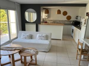 Departamento impecable excelente ubicación cerca de todo