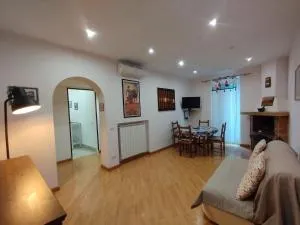 MI CASA TU CASA - 奇维塔韦基亚