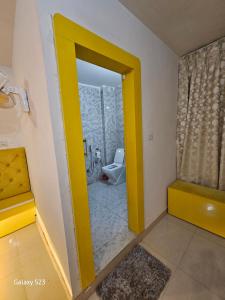 The OrtusStays - Sunrise Room