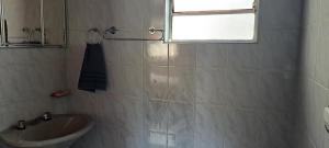 Suíte Com Estacionamento Perto do Centro