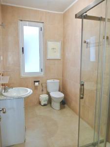 Segundo Antolín Yellow Door