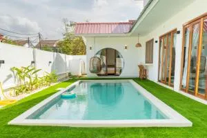 Grand Lungo - Kampong Tuan Mandak