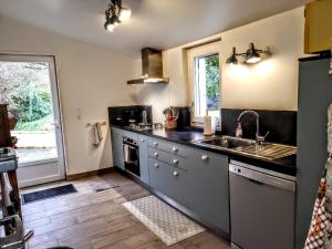 Maisons de vacances Ferme du Moulin de Pailleres - Bain nordique, vue panoramique, piscine - ideal 4-5 personnes : photos des chambres