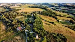 Ferme du Moulin de Paillères, vue panoramique, piscine - idéal 4 à 5 personnes - Aiguillon