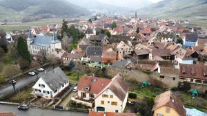 Maisons de vacances Gite de la tour des Fripons. : photos des chambres