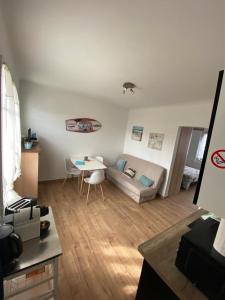 Appartements Appartement proche plage et commerces : photos des chambres