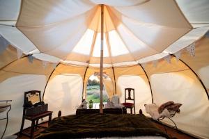 The Getaway - Woodland View - Couples Luxury Belle Tent