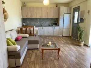 Marilou's Home - 莱夫基米