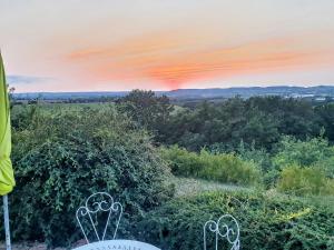 Maisons de vacances Ideal pour 2 - Moulin avec bain nordique et vue panoramique : photos des chambres