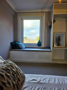 Seaview 2 bedroom apartment