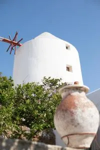 Apostolis Windmill - Psarou