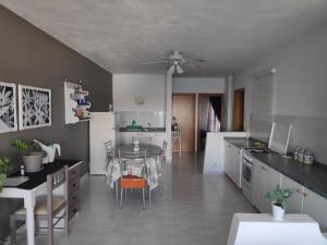 Mellieha Bay (Ghadira) Apartment with Sea View