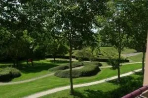 F3 avec balcon 5 min gare SQY et Parking gratuit - 蒙蒂尼布勒托讷