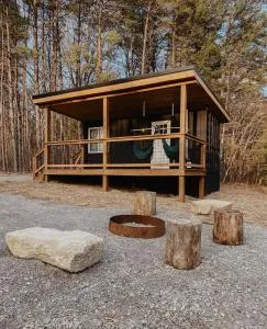 Shipping Container Home near Fall Creek Falls State Park - Dunlap