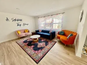 Luv Happii House - 乔利埃特