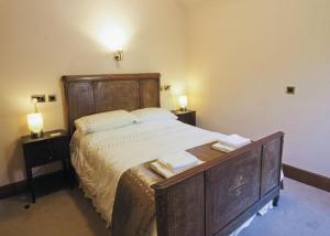 Penbryn Mynach Holiday Cottage