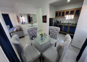 Umbrella Street, city Center, close to many atracctions