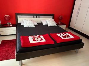 Apartments with a parking space Mavarstica, Ciovo - 20141