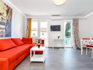 Apartments with parking space Krk - 22454