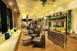 Veronica 1 BR Superior Room ZN24