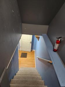 Cosy Basement Apartment on the East side.