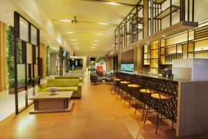 Wave Sea 1 BR Superior Room ZN30