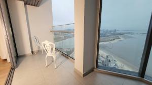 A La Carte - Modern Residence