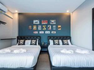 Modern Enjoy Pool Villa Hua-hin