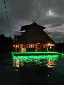 Flotopia villa - Saonek