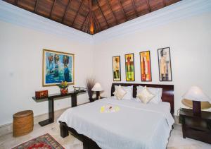 Jungle Villa! Breath-taking views & near Ubud!