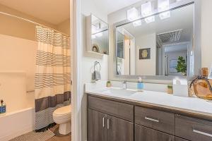 Stone Creek 1BR & Family-Friendly Walkable Stay with Pool- C257