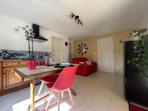 Appartements Le Mas d-Okalia - 3 etoiles : photos des chambres