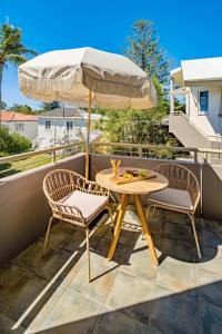 Spacious Seaside Oasis on Dicky Beach