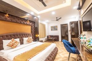 Hotel Cosmo Near BLK Hospital Karol Bagh