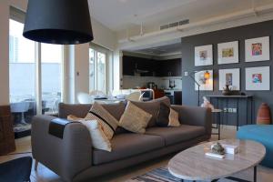 Comfort Cove 2BR apartment Al reem