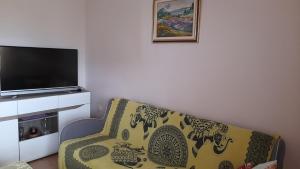 Family Apartment Tonko with Kings Bed