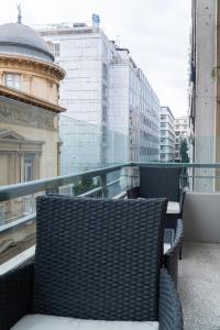 Syntagma square, 100sqm Luxurious family apt