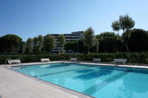 Cozy flat with swimming pool