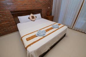 Java Turtle Lodge Meru Betiri