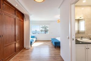 Frontline Beach Townhouse El Rosario- 4 Bedrooms