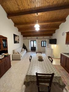 Casa Belvedere Motta Camastra Gole Alcantara