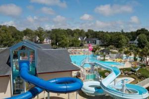 Campings Mobil-home 6/8 personnes au Domaine de Kerlann, Pont-Aven : photos des chambres