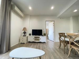 Summer Hua Hin, Family, Airy , Near Beach , Wifi